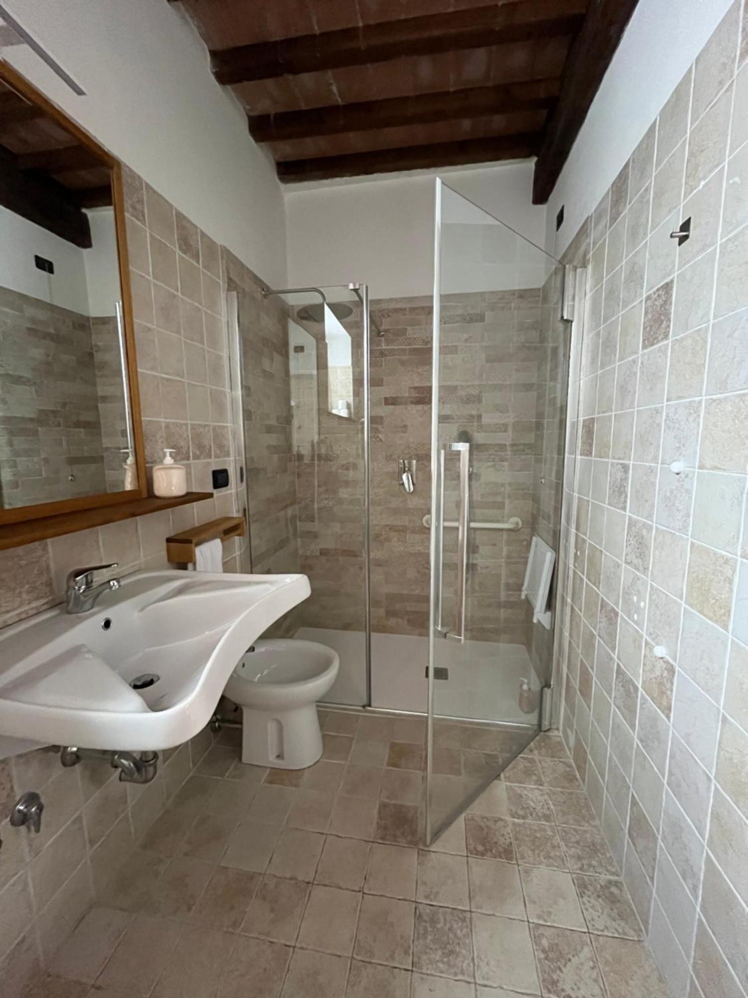 Villa Casale Rancaglia Gubbio Habitación foto